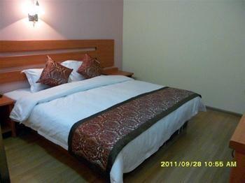 Tiandi Renhe Hotel Csinan Kültér fotó